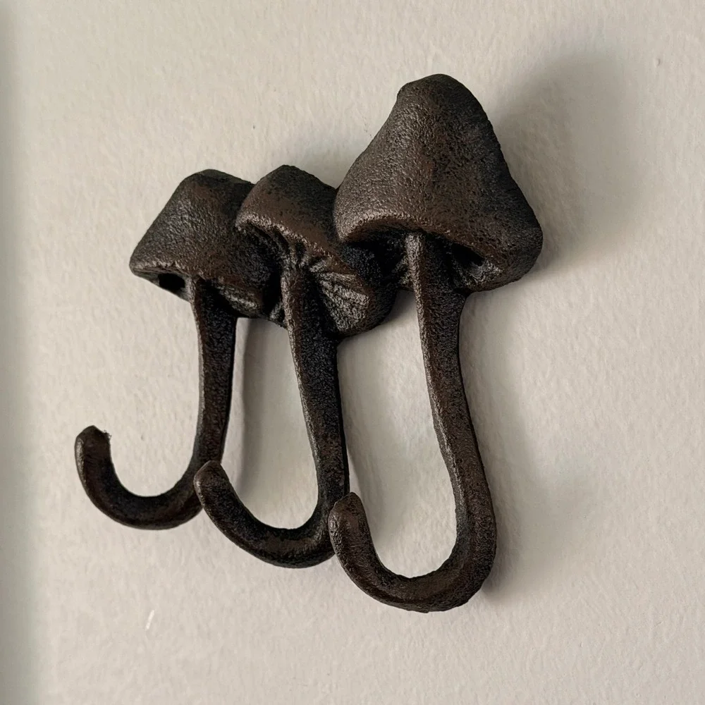 Cast Iron Mushroom Triple Wall Hook 4.5
